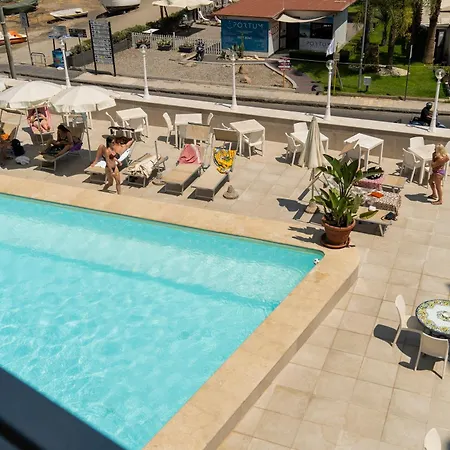 Apartament Sea View In Naxos Giardini-Naxos